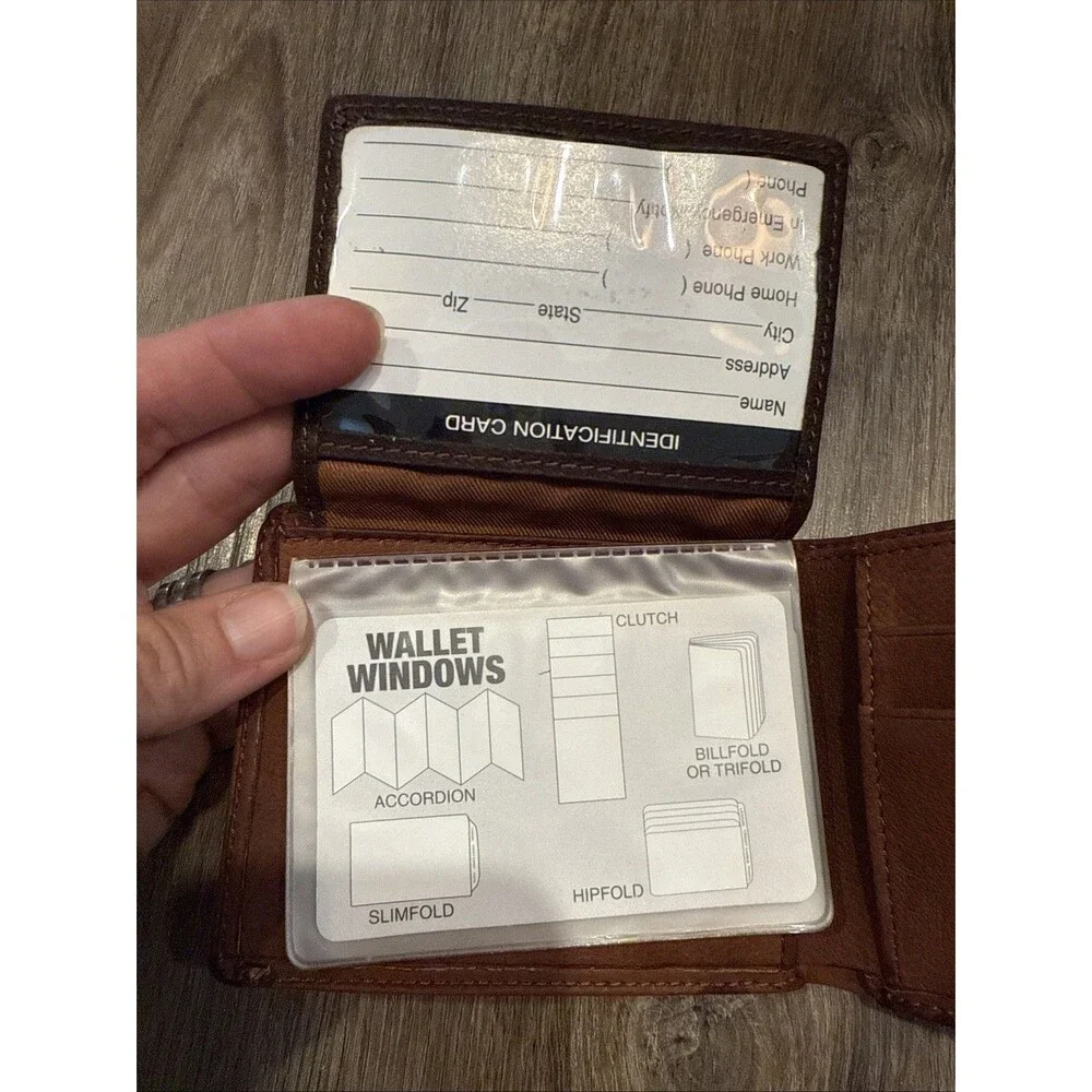 Hand Tooled Bifold Leather Wallet with Embossed Bear - NEW